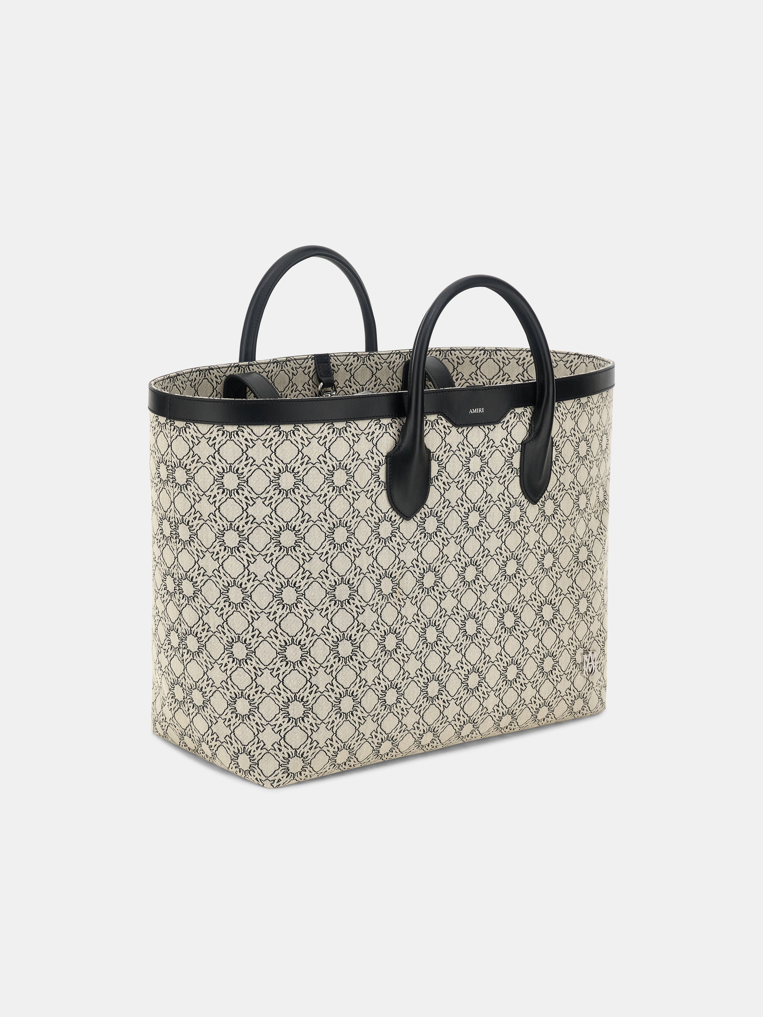 0-ma-quad-jacqaurd-tote-bag-grey-3.jpg MA QUAD JACQAURD TOTE BAG - Grey