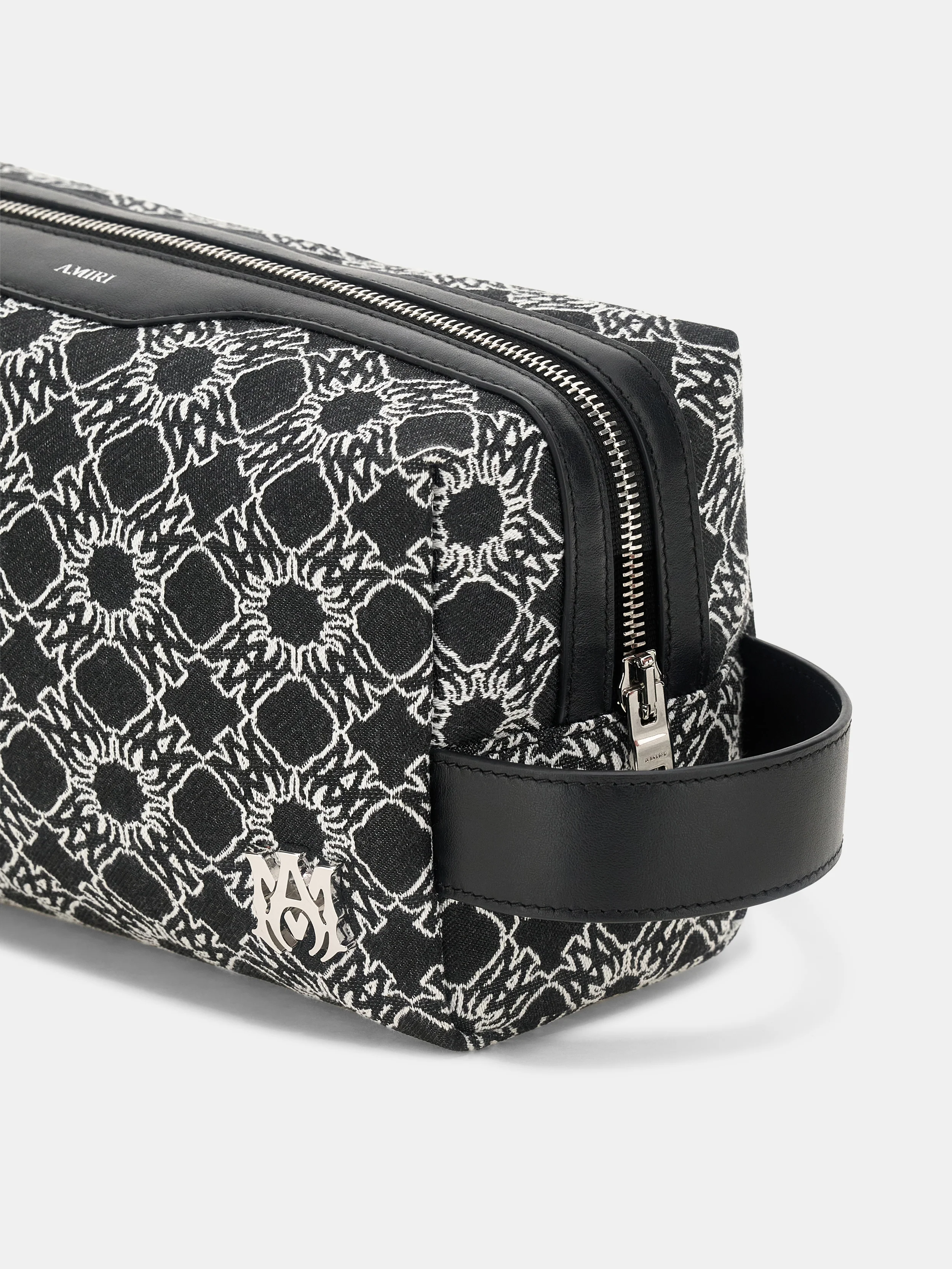 2-ma-quad-jacquard-dopp-kit-black-4.webp MA QUAD JACQUARD DOPP KIT - Black