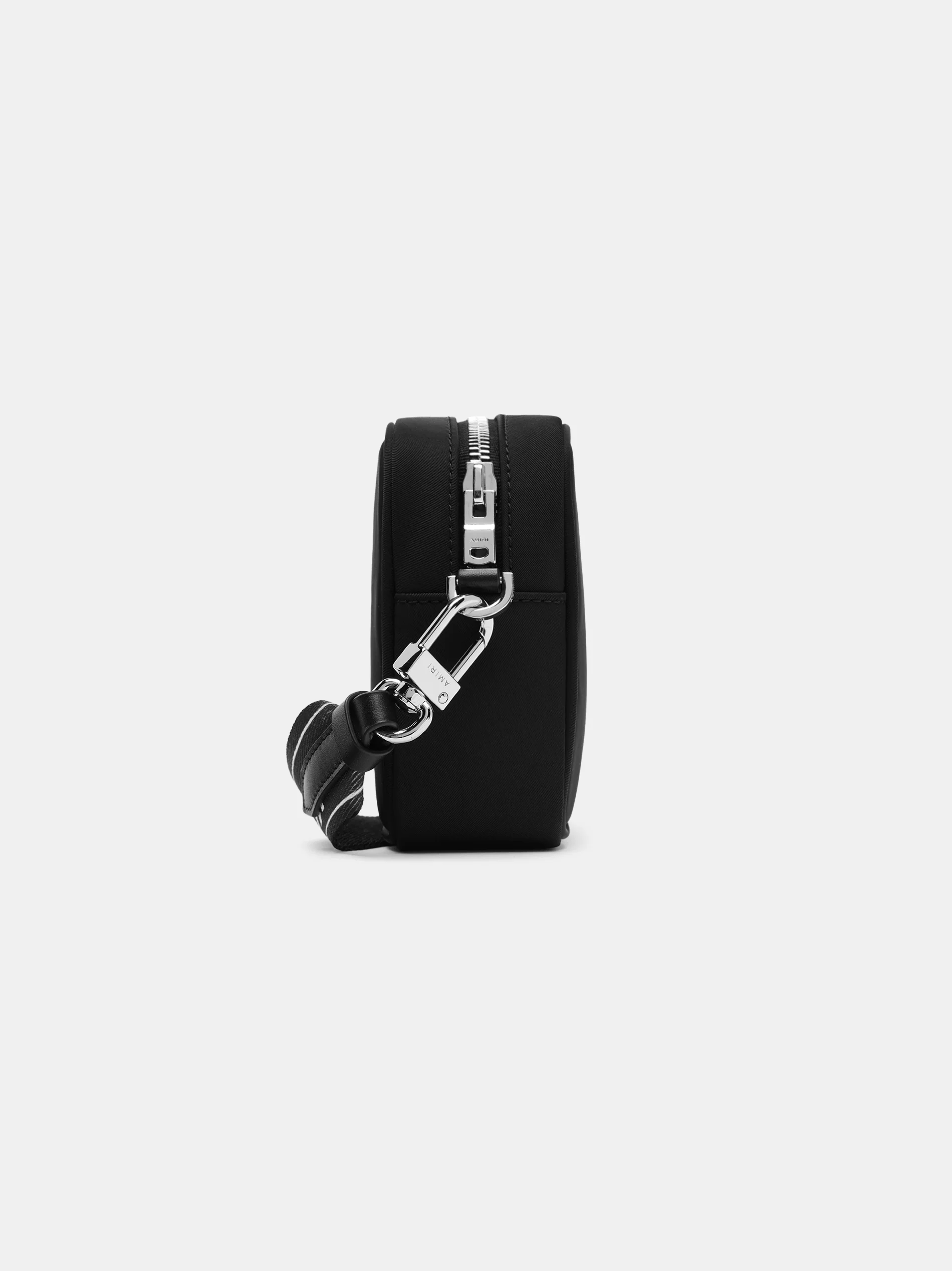 2040-arts-district-camera-case-black-5.webp ARTS DISTRICT CAMERA CASE - Black