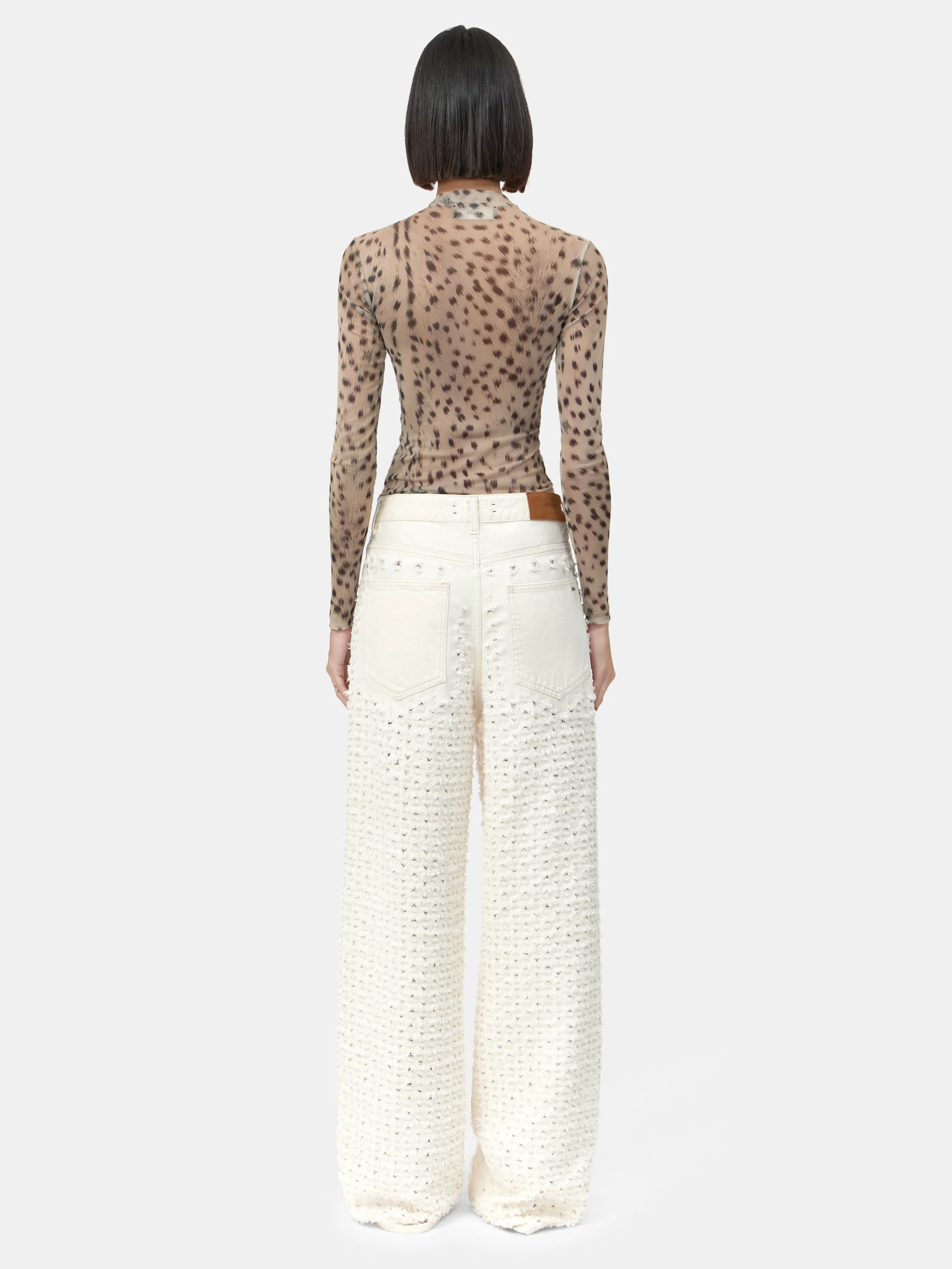 245-women-women-s-boucle-denim-straight-jean-ecru-4.webp WOMEN - WOMEN'S BOUCLE DENIM STRAIGHT JEAN - Ecru