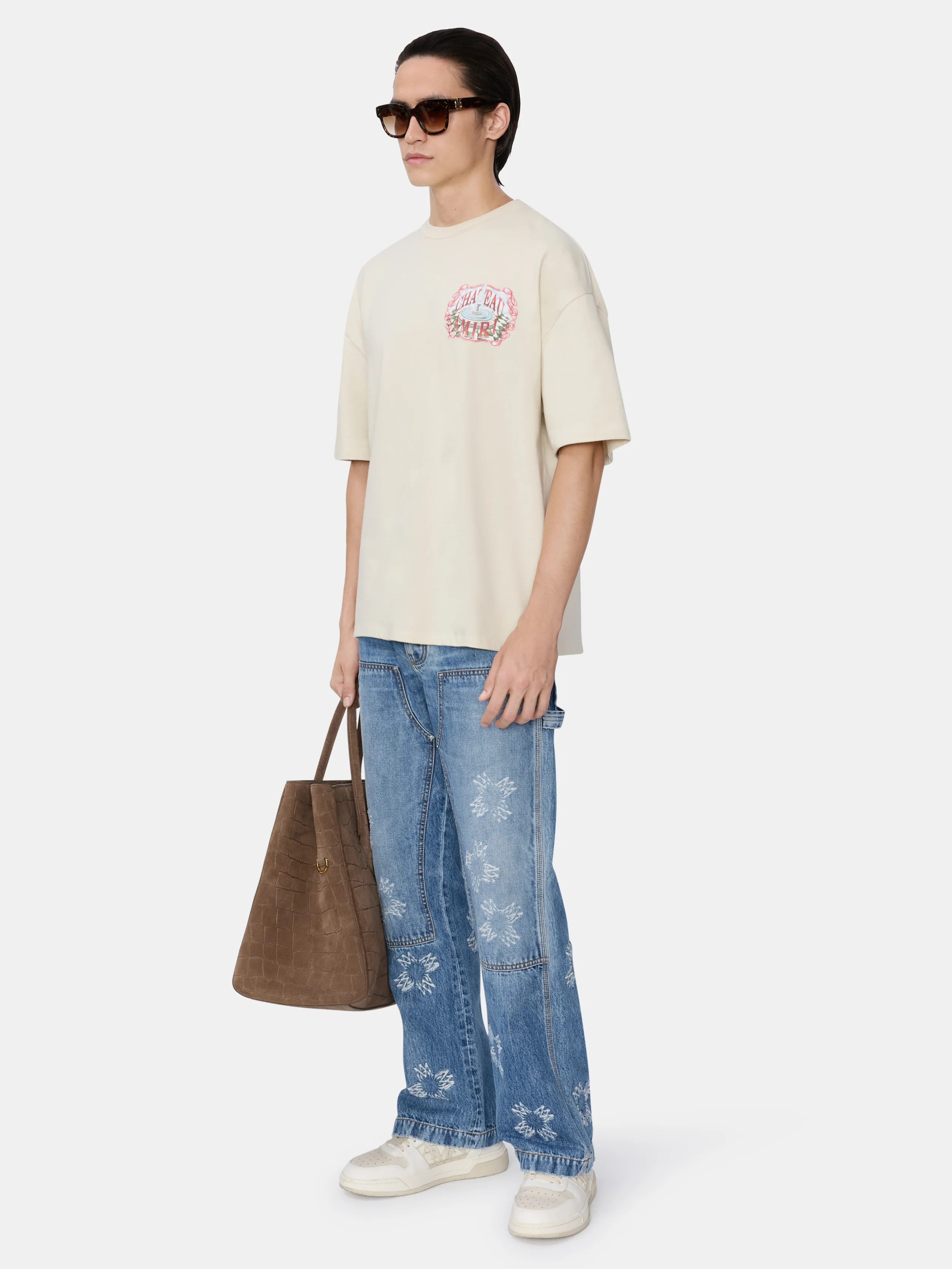 2833-chateau-sketch-oversized-tee-ivory-3.webp CHATEAU SKETCH OVERSIZED TEE - Ivory