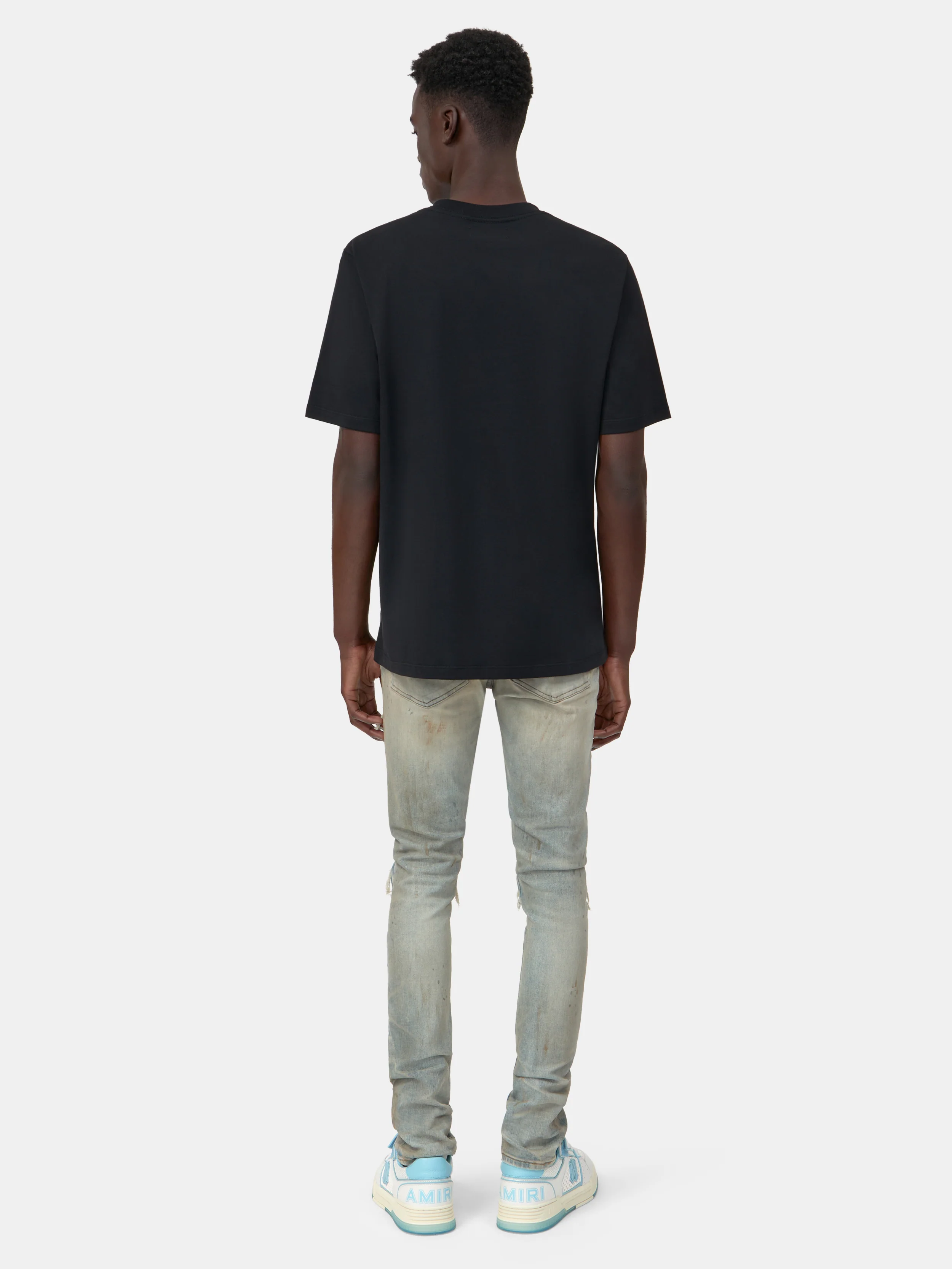 3000-varsity-patch-tee-black-4.webp VARSITY PATCH TEE - Black
