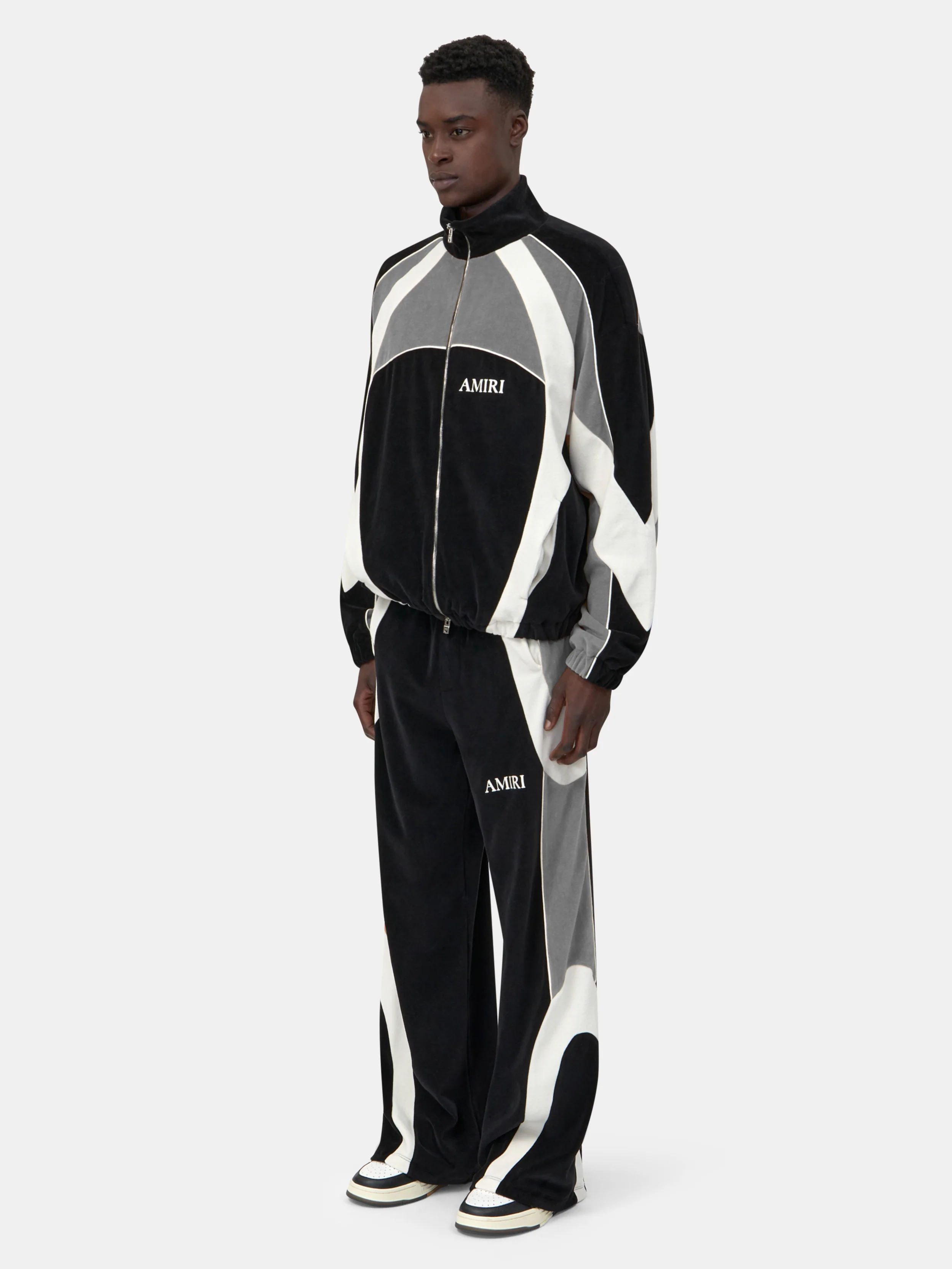 OVERSIZED PANEL TRACK PANT - Black