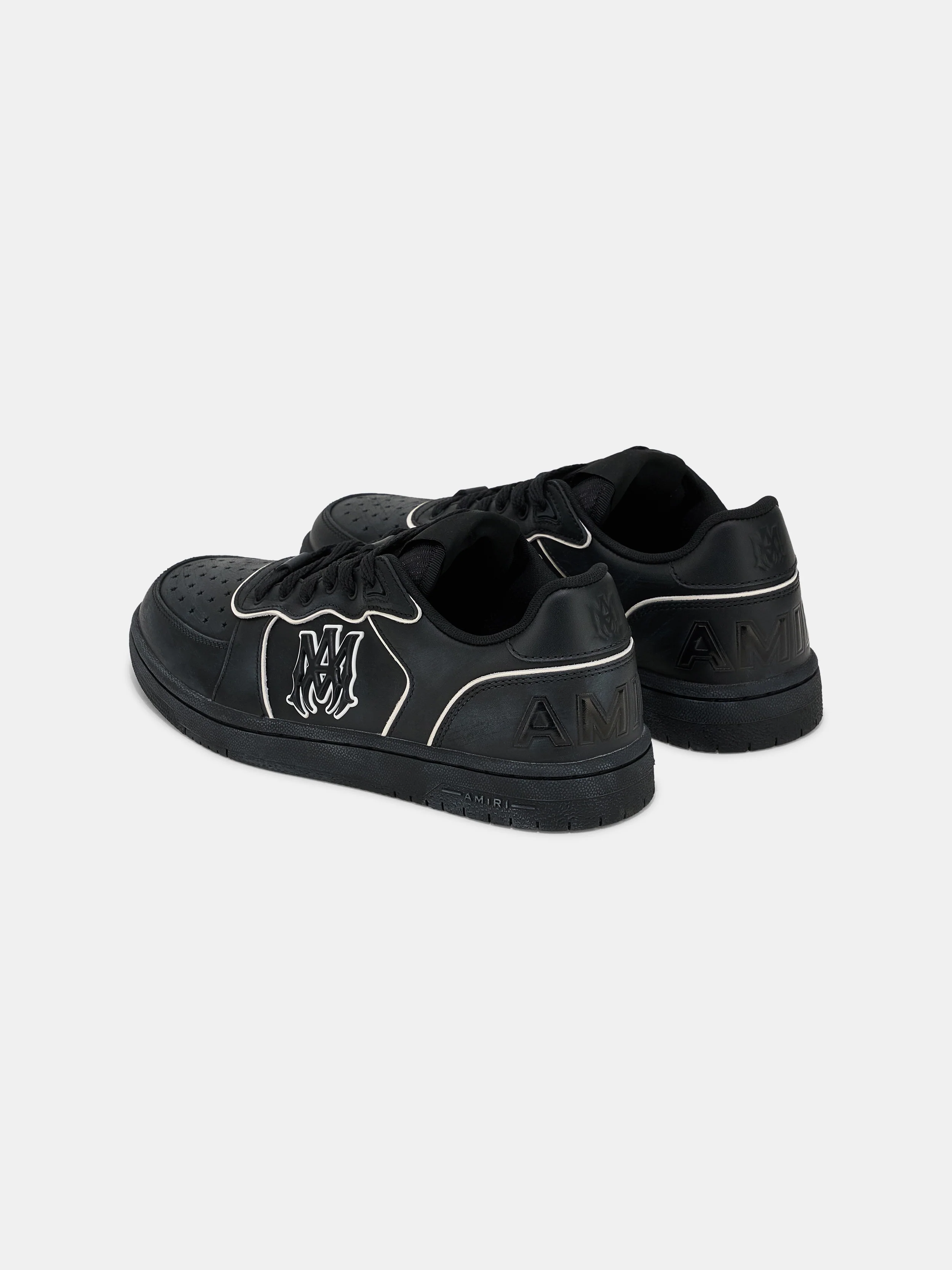 451-newport-black-black-4.webp NEWPORT - Black Black