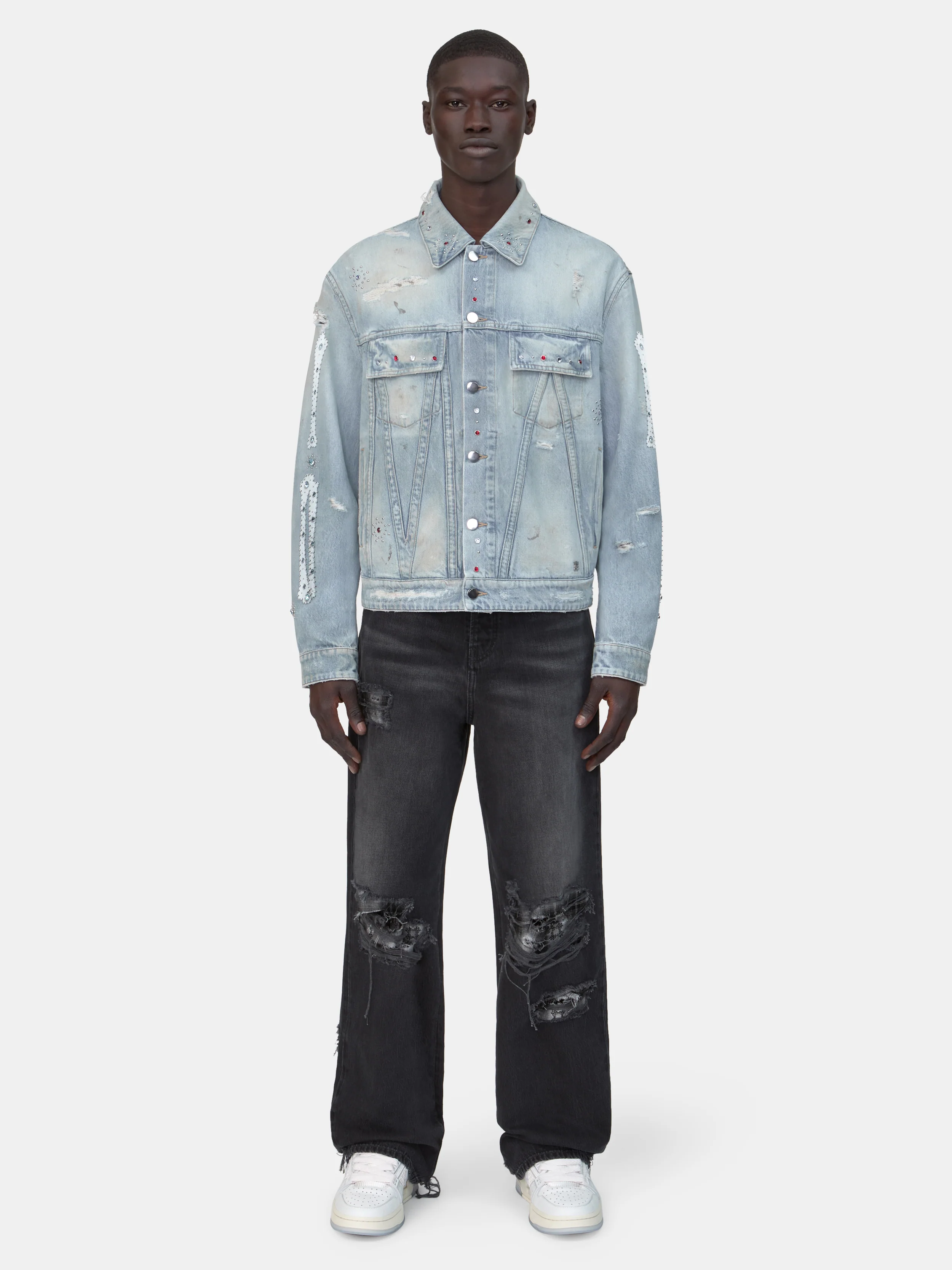 BONES STUDDED TRUCKER JACKET - Perfect Antique Indigo