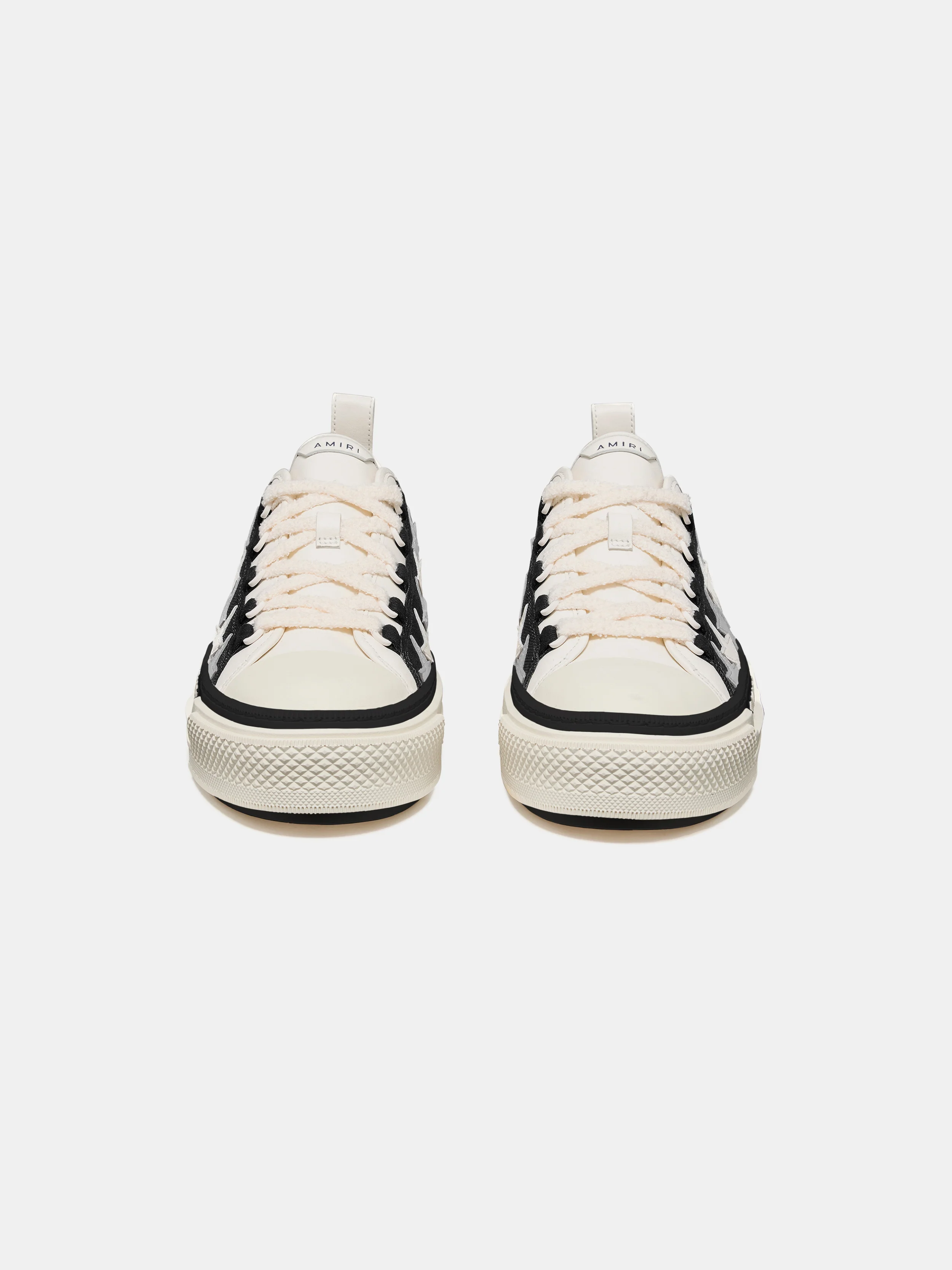 STARS COURT LOW - Black