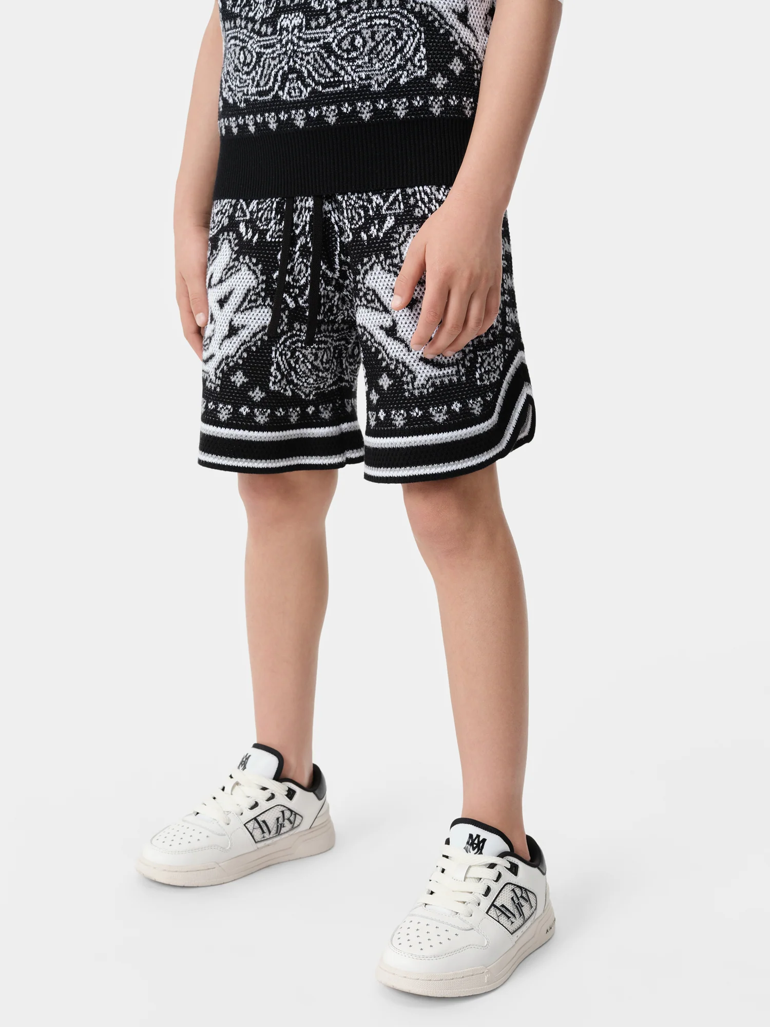 7512-kids-kids-bandana-short-black-3.webp KIDS - KIDS' BANDANA SHORT - Black