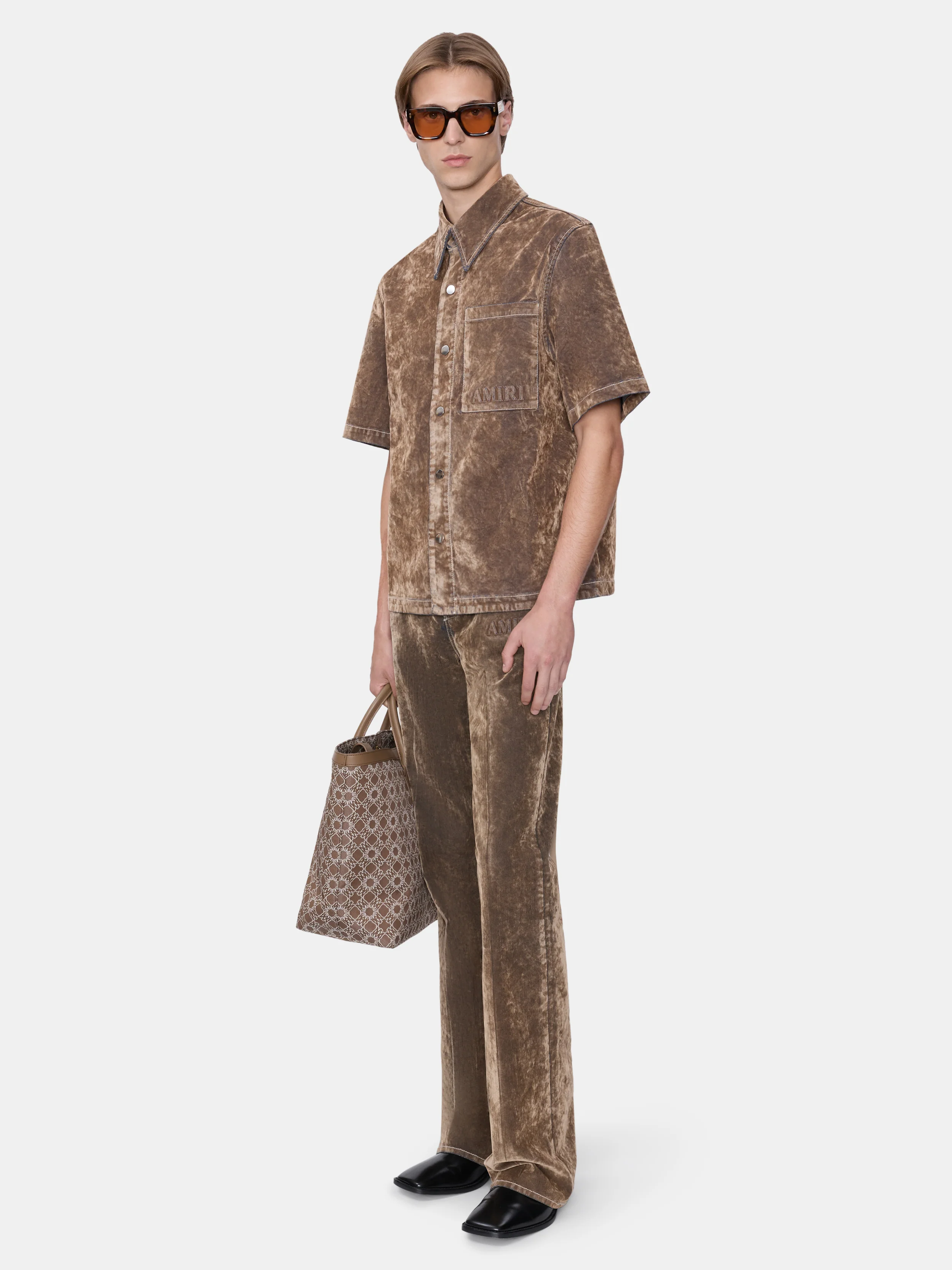 7682-velvet-flare-jean-tan-2.webp VELVET FLARE JEAN - TAN