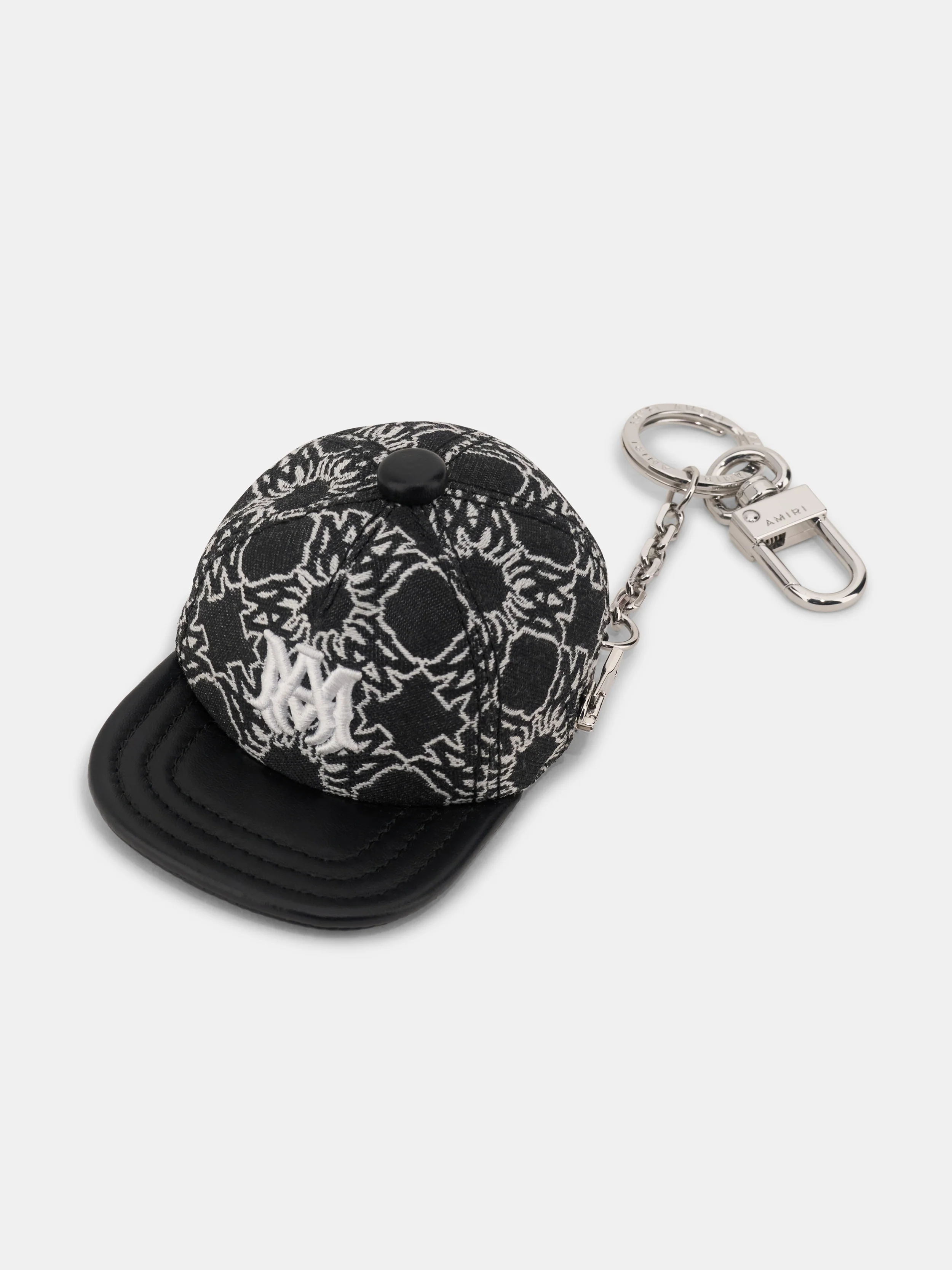 MA HAT KEYCHAIN - Black