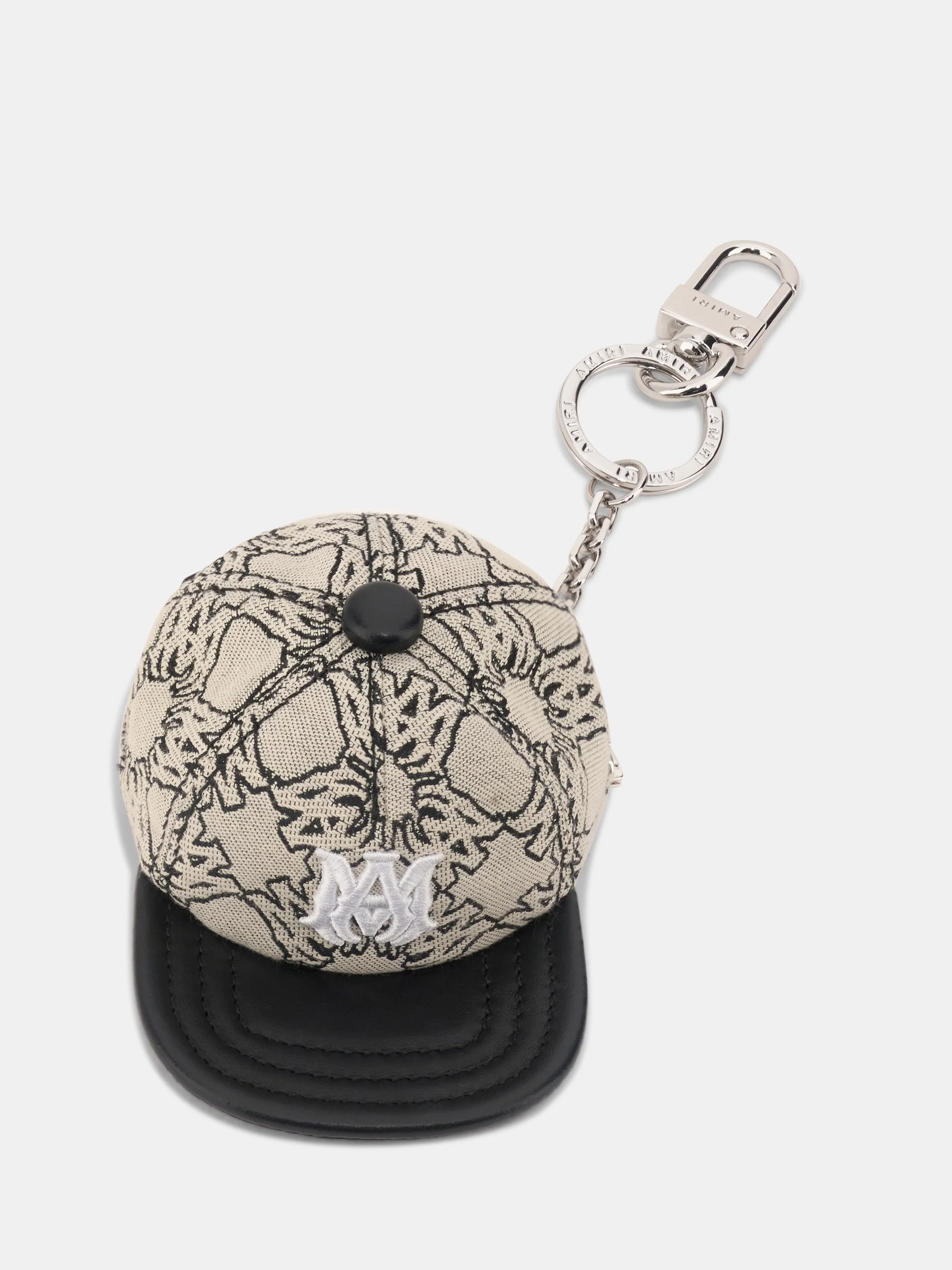 MA HAT KEYCHAIN - Grey