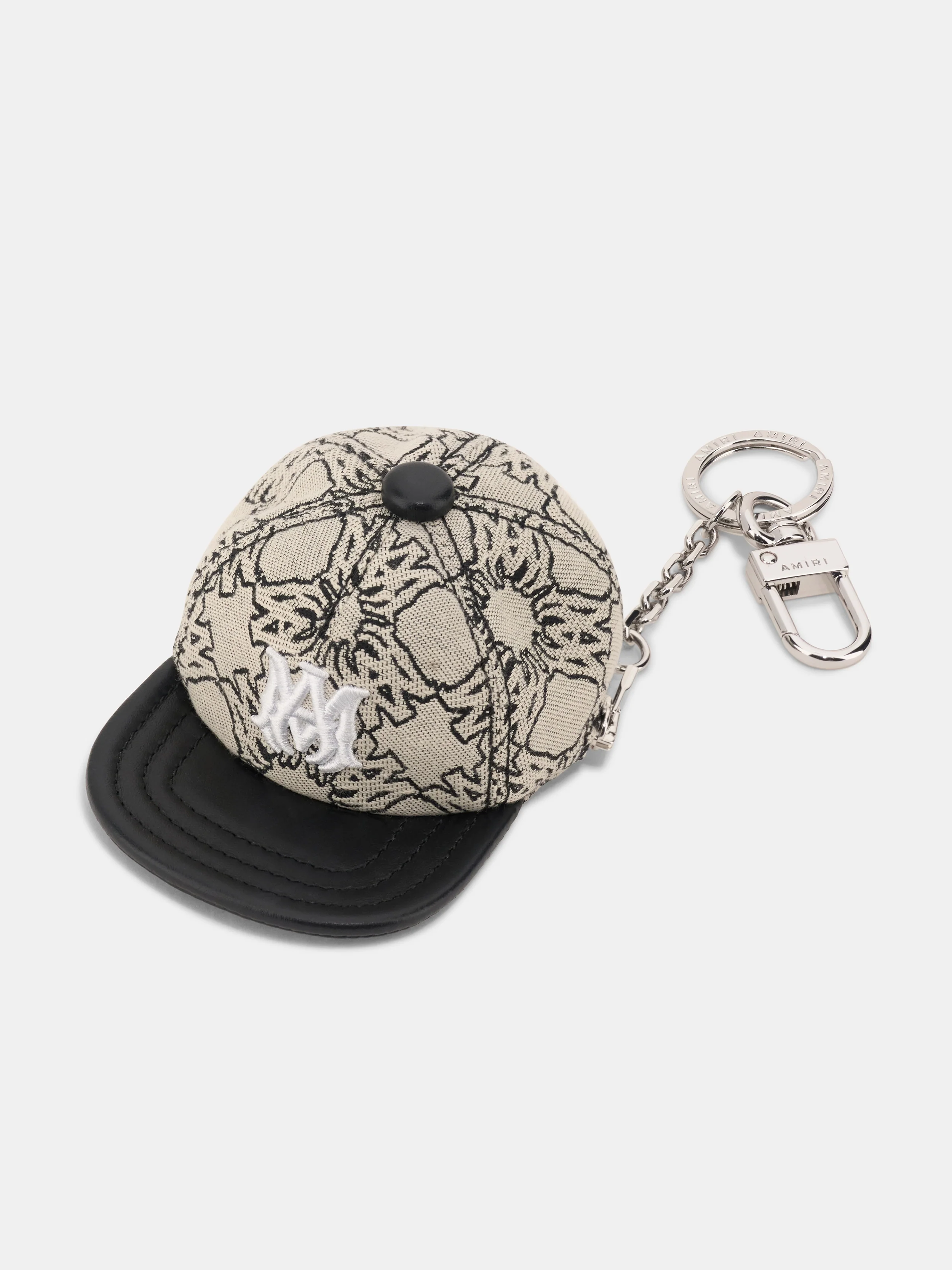 MA HAT KEYCHAIN - Grey